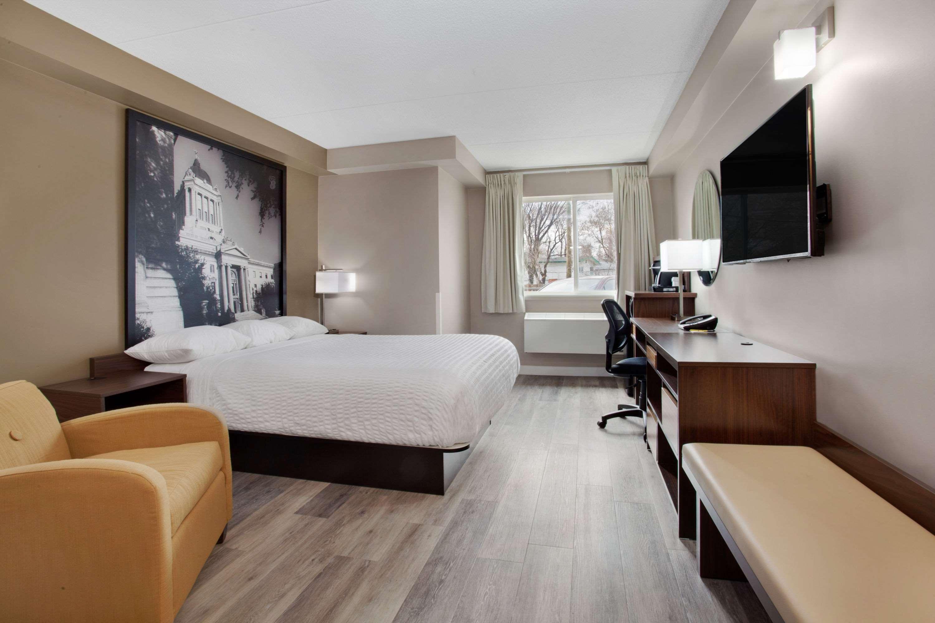 Super 8 By Wyndham Winnipeg West Buitenkant foto
