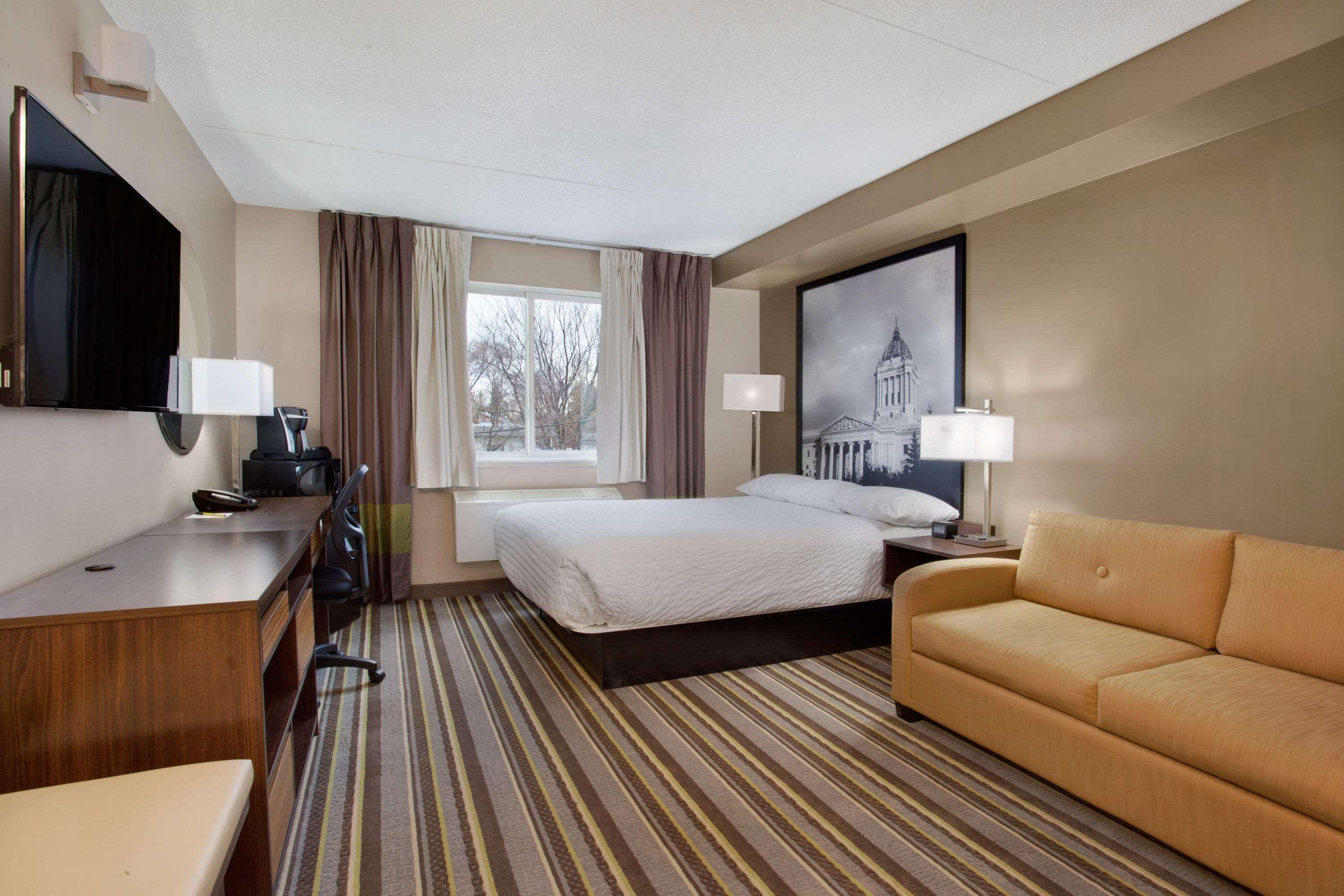 Super 8 By Wyndham Winnipeg West Buitenkant foto